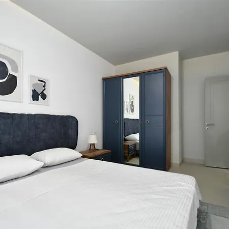 0008 Oxopia первая линия кестель Apartment